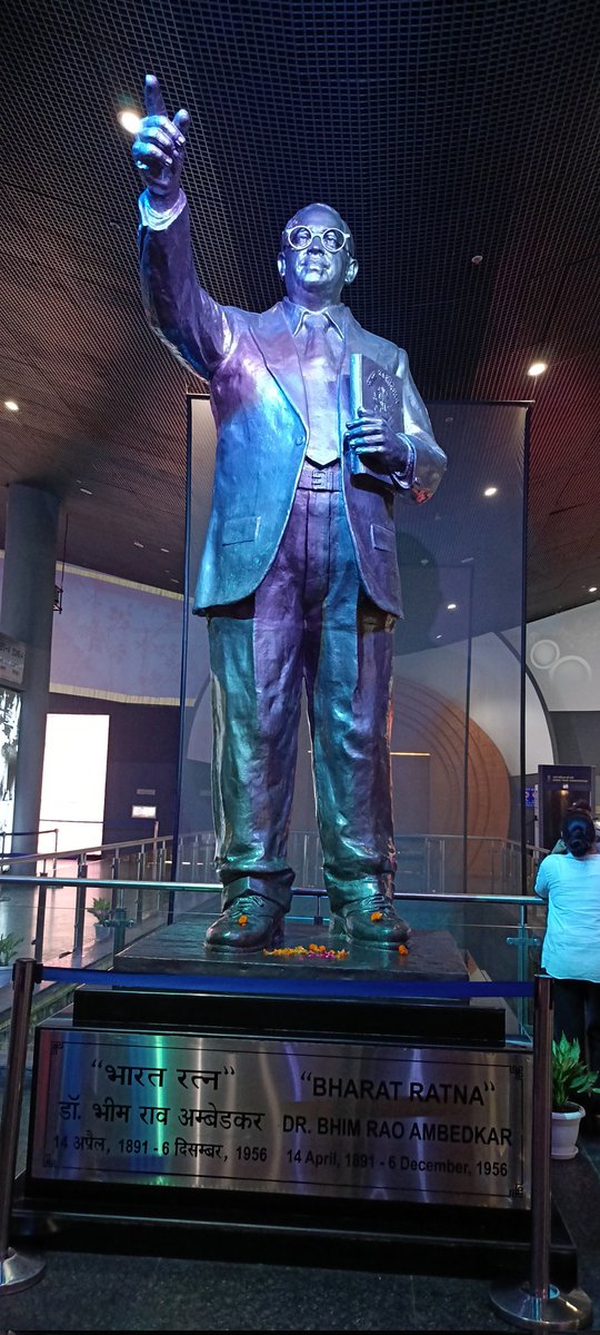 राष्ट्रीय दलित स्मारक जय भीम जयभारत #बाबासाहेबआंबेडकर #Mayawati #BabasahebAmbedkar <a href="/Mayawati/">Mayawati</a> <a href="/BhimArmyChief/">Chandra Shekhar Aazad</a> #अम्बेडकर_जयंती  सभी लोग  यूट्यूब पर सपोर्ट जरूर करे youtube.com/@navyakisharar… r