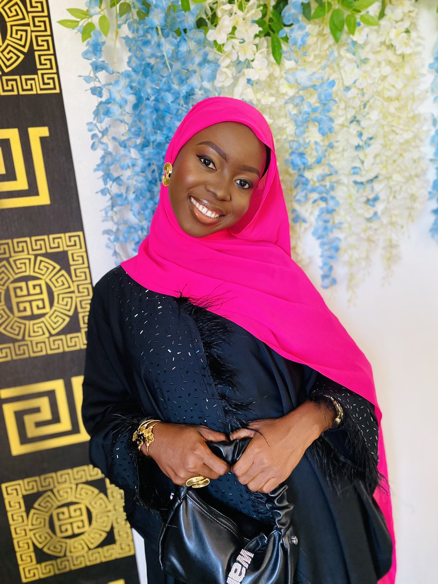 FatoumattaDaha1's tweet photo. 🌻🌹 https://t.co/ZNIi1NixMC