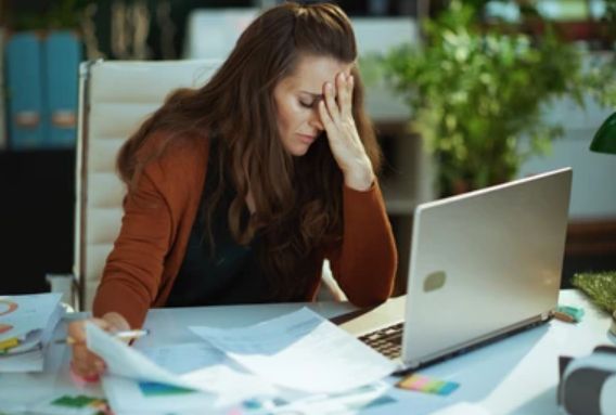 ElevatedEdgeNS's tweet photo. Did you know? 60% of small businesses don’t track their expenses properly, leading to missed tax deductions! Let us help. 📉 #BookkeepingFacts #SmallBusiness #HireABookkeeper #ElevatedEdge #NovaScotia #Halifax 🧐 🖐️ https://t.co/kxO8qAbPT0