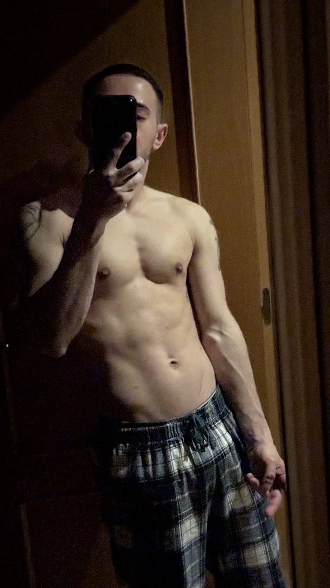 🥴