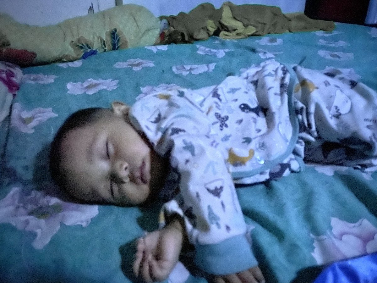 azhrii__'s tweet photo. Bayi ini sudah 8 bulan 🥹❤️ https://t.co/NQx263rv2u