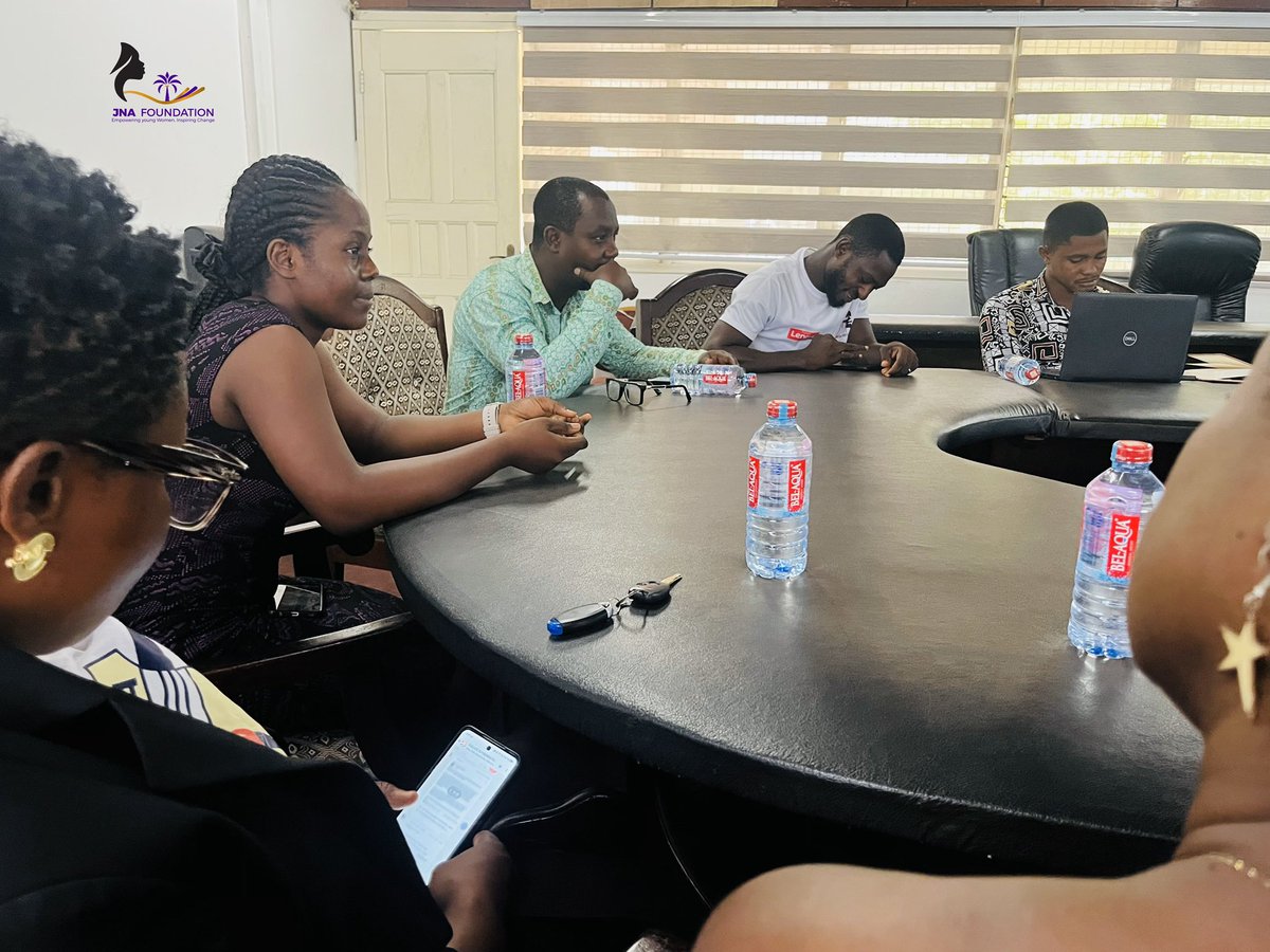 jnafoundation's tweet photo. The YFEL Program pre-launch session brought together brilliant young women, bold ideas, and real conversations on entrepreneurship.
From refining ideas to connecting with mentors and peers, it was a space full of growth and inspiration.
Thank you to everyone who showed up https://t.co/tQA1Pqve4E