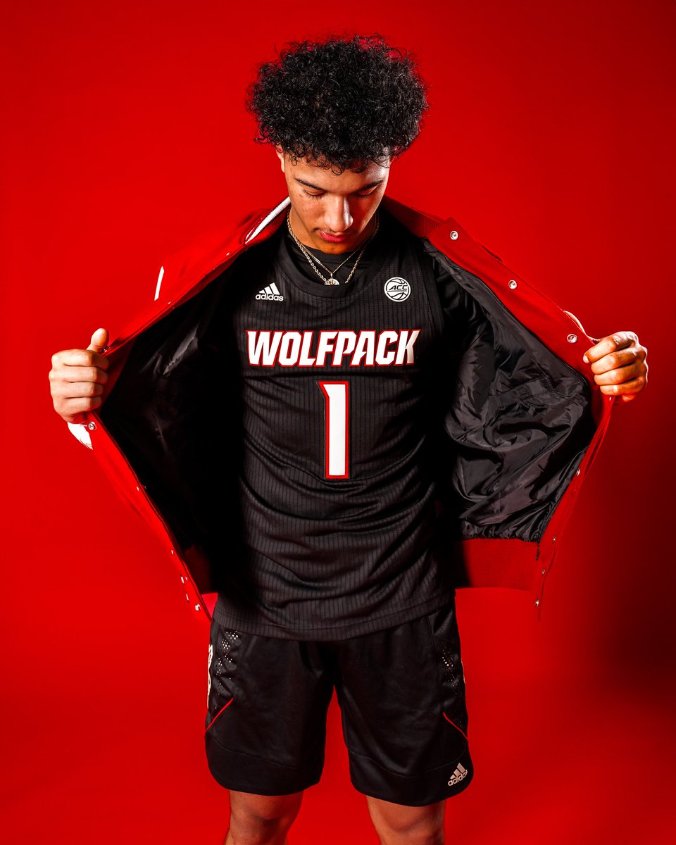 TeamWildcatHGSL's tweet image. Wes Enis has been one of the hottest names in the portal cycle ‼️📈

Has taken official visits to the following schools since Friday…

-South Florida
-West Virginia
-NC State
-Iowa

Been a busy week for the Conover, OH native 🔥🔥

#WildcatFam