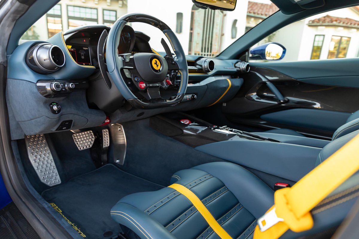 Ferrari 812 Competizione 😍
.... someday. 🧘🏾‍♀️🤞🏾