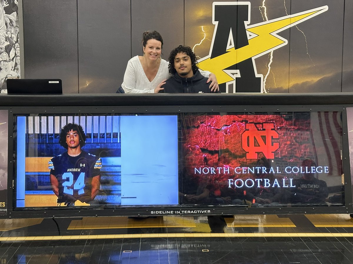 Congratulations to Jordan Wandick of <a href="/VJA_FOOTBALL/">Andrew Football</a> who committed to North Central College to continue his academic and athletic career