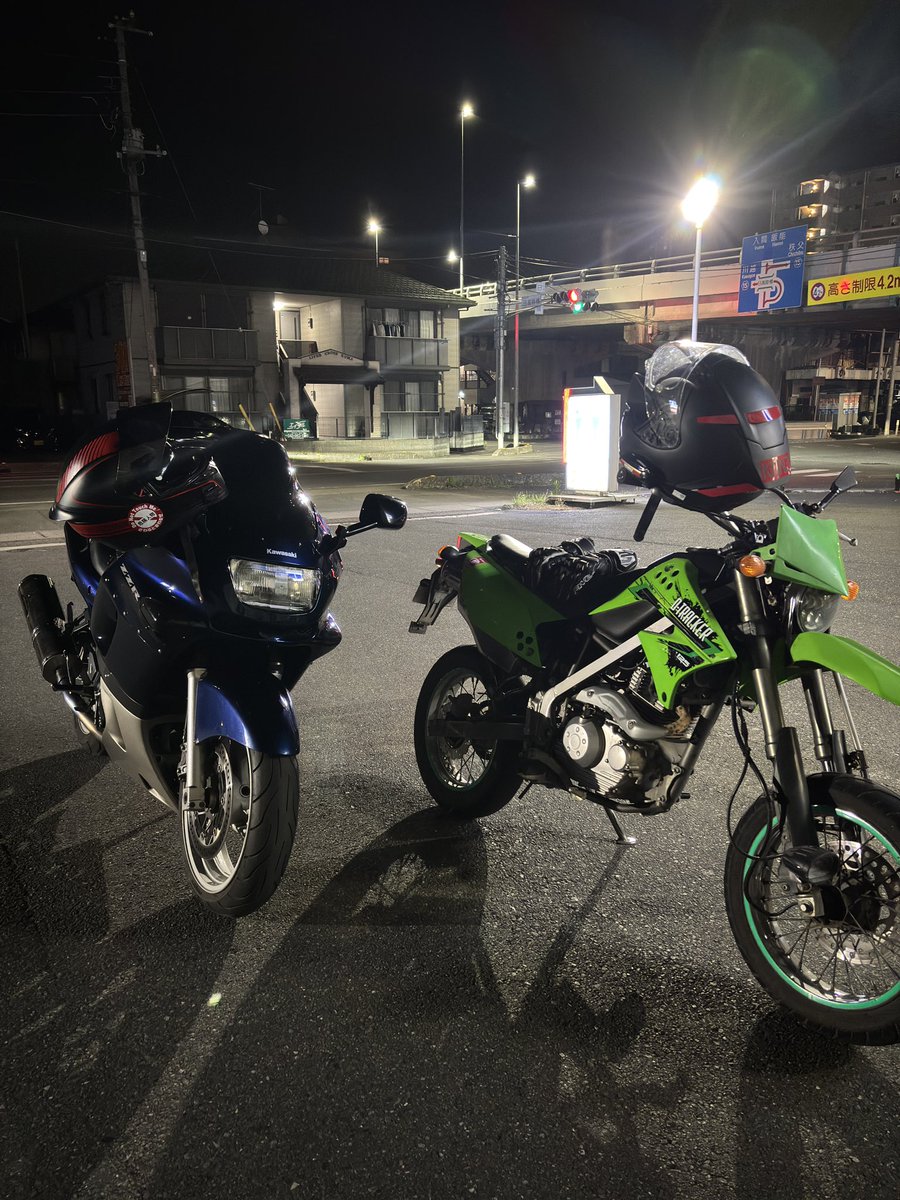 Rate400N's tweet photo. テクノロージア https://t.co/8gWt5Txnlc