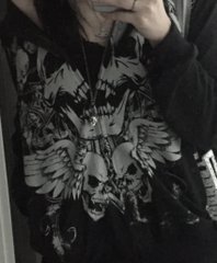 AdolphRayn16435's tweet image. 검은색 말고 어울리는 게 없단 것이다