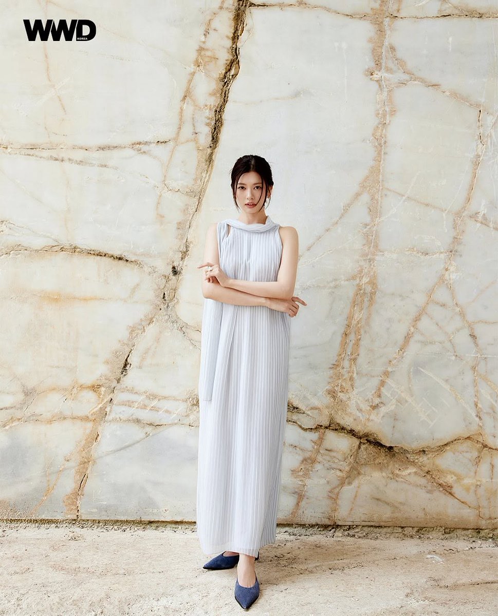 yoonjihosi's tweet photo. #Repost @editork_work
May 2025 for @wwdkorea @somin_jj @cosstores @jaylim1 Big thanks to Somin and the COS team โ flawless as always ๐๏ธ๐ค๐ฌ๐ท #editork #WWDKorea#COS https://t.co/xbt1otJ4Ib