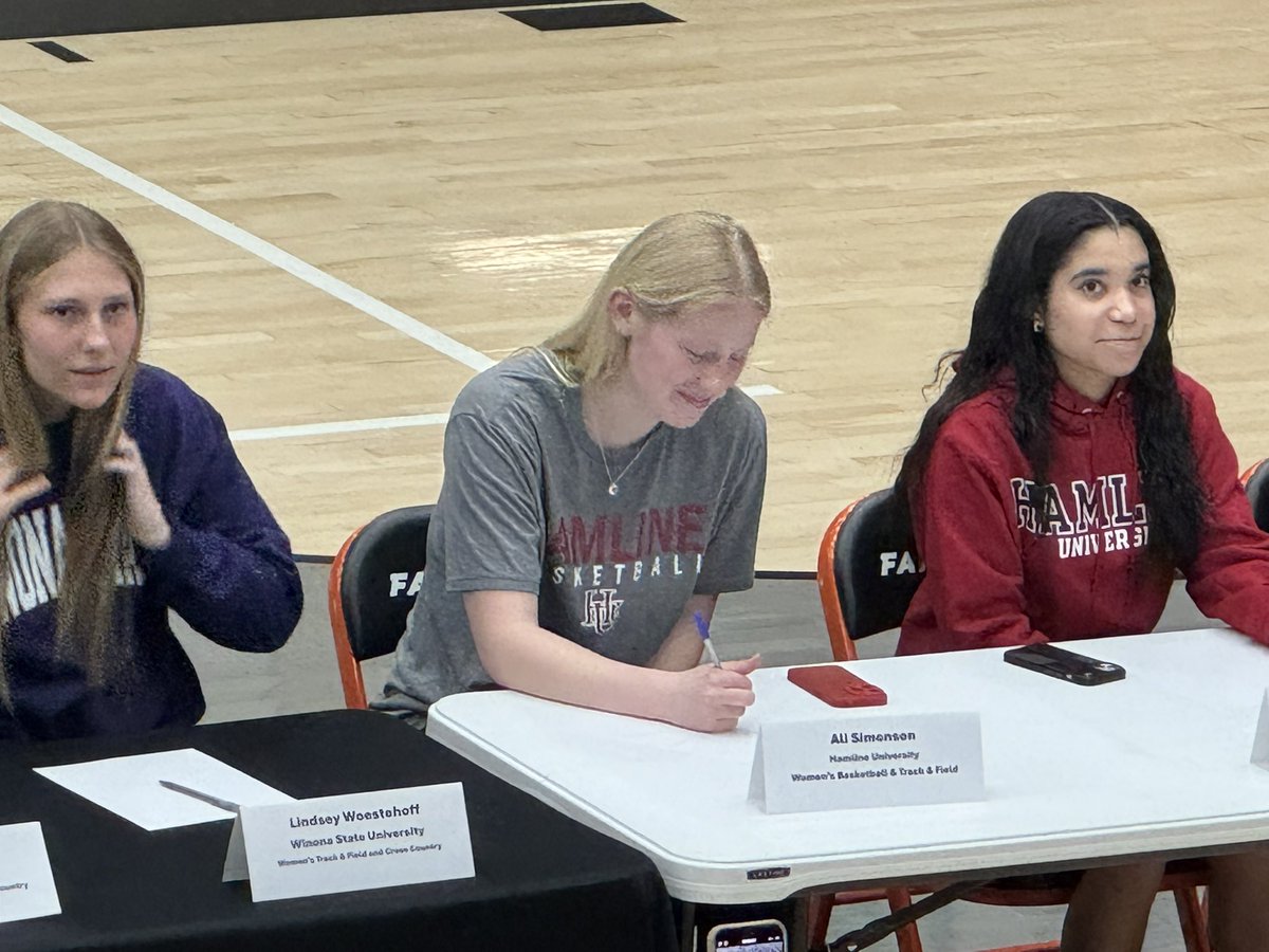 FHS Throwers (@hussunglogan) on Twitter photo Congrats on your signing <a href="/jada_henrikson/">Jada Henrikson</a> <a href="/amsimon08/">Ali Simonson</a> <a href="/boyd_jaedin/">jaedin Boyd</a> . Excited for all of your futures and what youโll accomplish at the next level! Looks like Peyton will have plenty of teams to root for in the coming years! Congrats on your signing <a href="/jada_henrikson/">Jada Henrikson</a> <a href="/amsimon08/">Ali Simonson</a> <a href="/boyd_jaedin/">jaedin Boyd</a> . Excited for all of your futures and what youโll accomplish at the next level! Looks like Peyton will have plenty of teams to root for in the coming years!