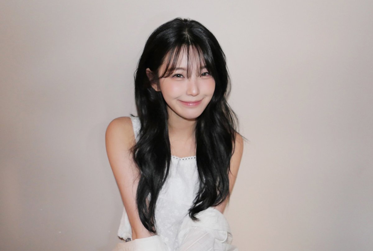 ASNDLABEL's tweet photo. [#fromis_9]
HAPPY BIRTHDAY JIHEON 🐶

#프로미스나인 
#백지헌 #지헌 
#BAEKJIHEON
#HAPPYJIHEONDAY https://t.co/fDl5EOEOA7