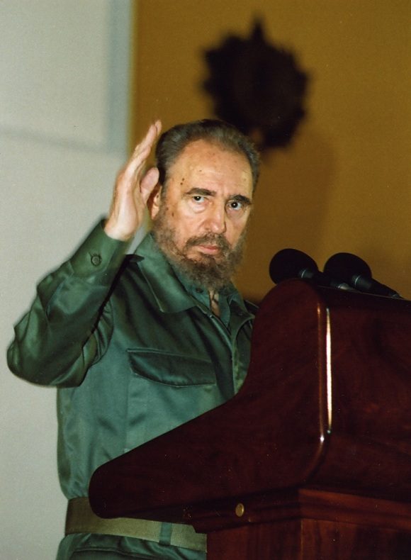 Hoy la Empresa de Tabaco Torcido el Laguito recuerda los sucesos heroicos, de los que defendieron nuestra Patria y juraron defenderla  ante cualquiera que quiera apoderarse de nuestra libertad. Como hace 64 años nos unimos por la lucha y la victoria.  Felicidades a todos.