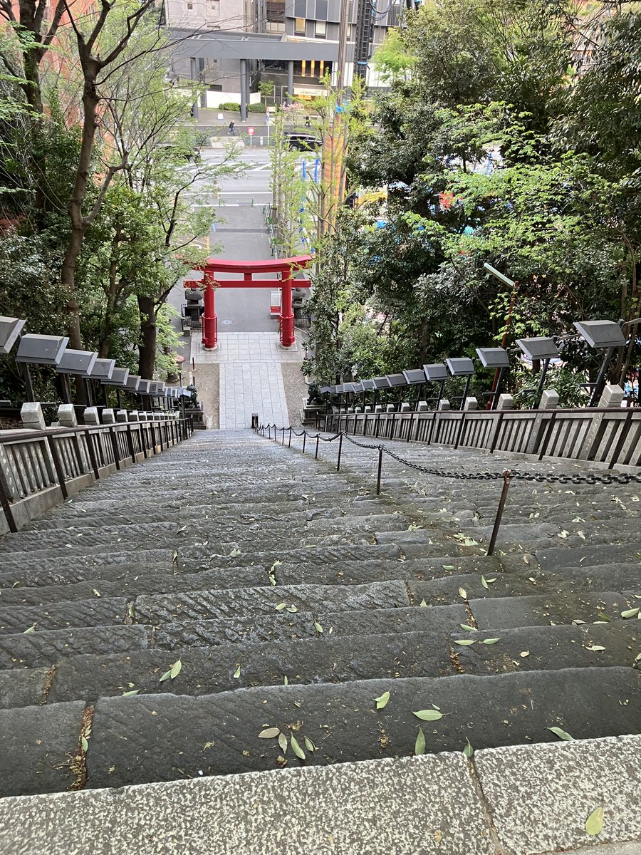 kinunbenza's tweet photo. 愛宕神社⛩️に参拝して参りました。

#愛宕神社⛩ 
#出世の石段 https://t.co/xHttjKrFKI