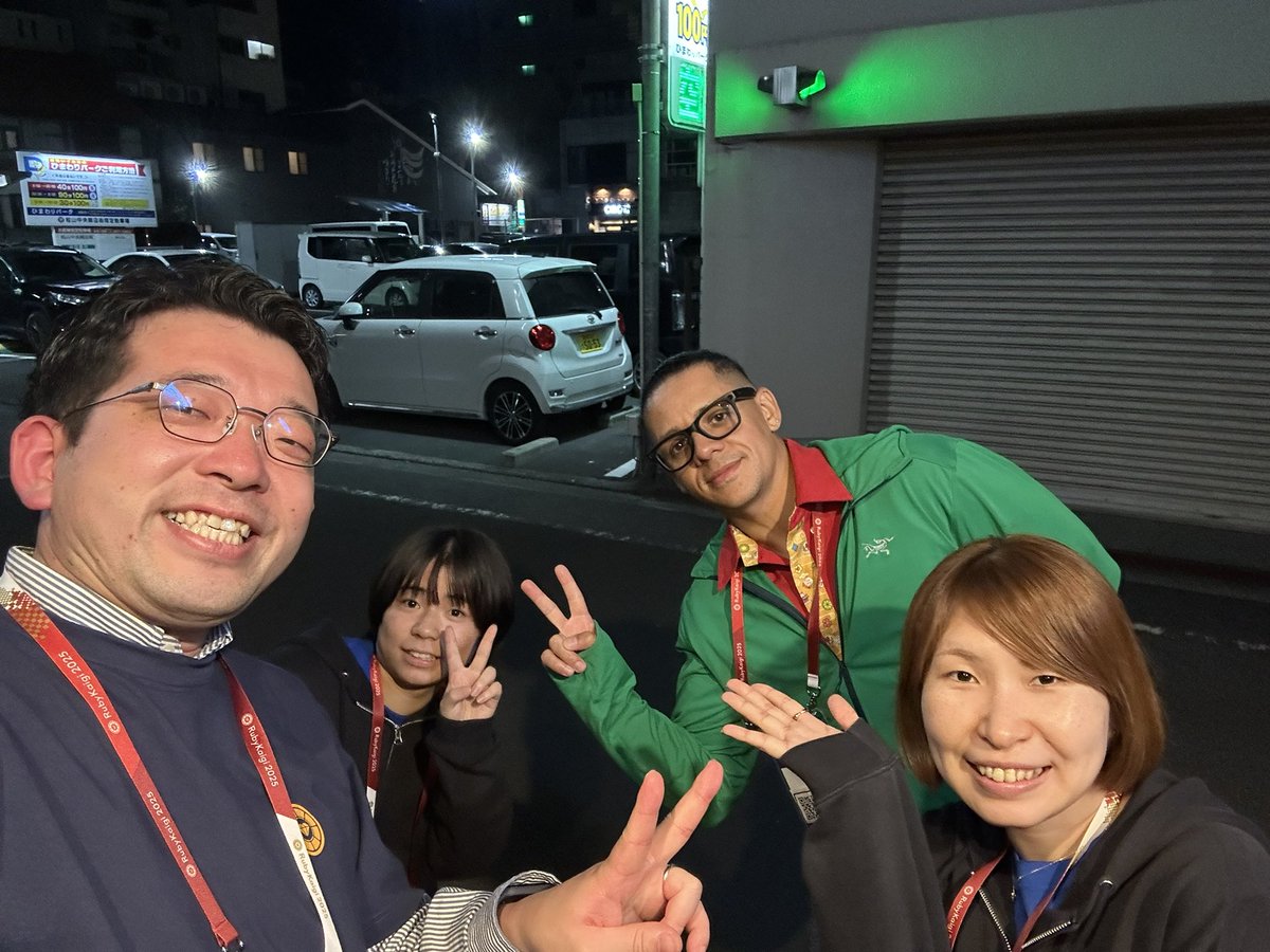 チーム外気浴
<a href="/fer_bass/">ferbass</a> <a href="/miseri_dev/">miseri</a> <a href="/tokyo_887/">ばばしお🦕</a> #rubykaigi #rubyfriends