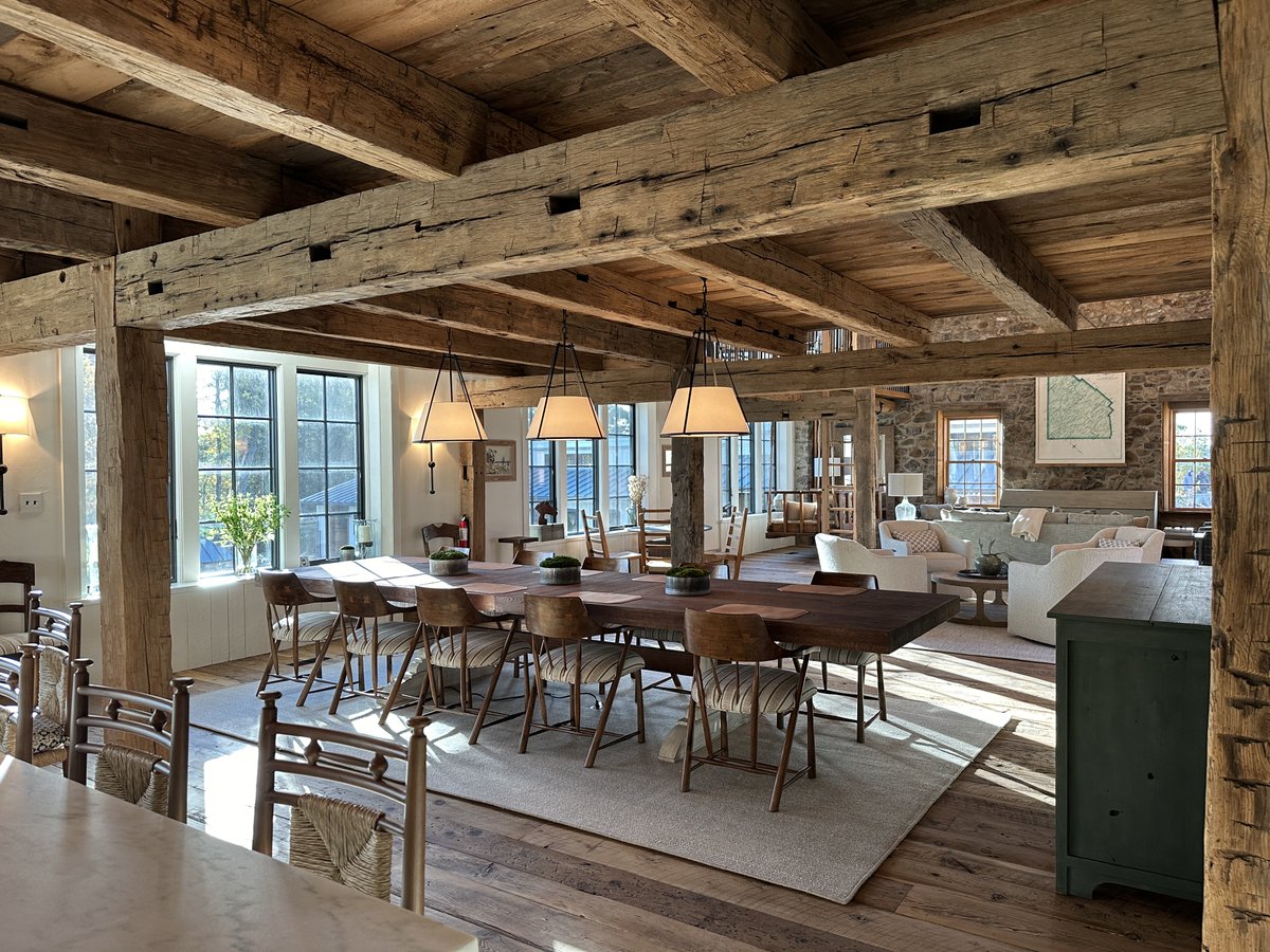 QuarryViewBG's tweet photo. From history to home 🐴🏡

An old barn once stood here, full of stories but no longer structurally sound. Now, this beautifully repurposed barn stands tall once more, transformed into cozy living quarters while honoring its roots.
#AdaptiveReuse #BarnConversion #SustainableDesign https://t.co/h7kwcYBVPR