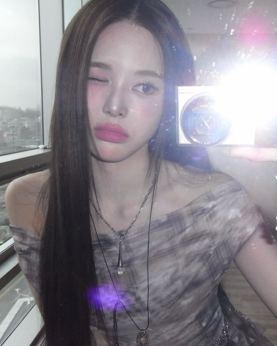 myjeemin_'s tweet photo. 250416 이즈나 인스타 #방지민

🆂🅸🅶🅽

#izna #이즈나 #JEEMIN #지민 https://t.co/NaNPoca0Ft
