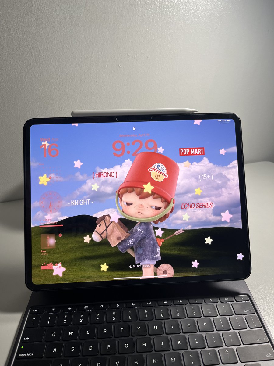 wonrika's tweet image. hirono wallpapers tomorrow ! ☁️