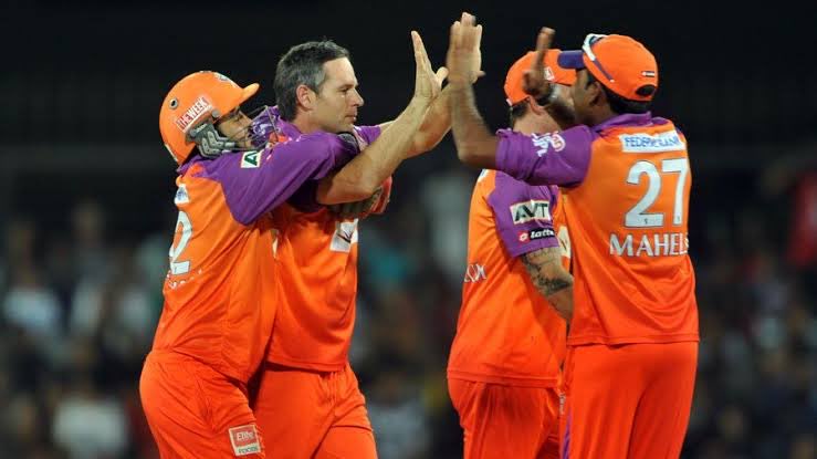 aaditnineteen's tweet photo. Questionable jersey ngl 
#IPL2025 https://t.co/T9CXPASsgE