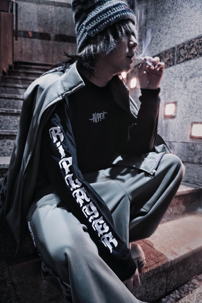 kikkiページ スチール製X 型キーボード・ベンチ KB-60 BLK | キクタニ