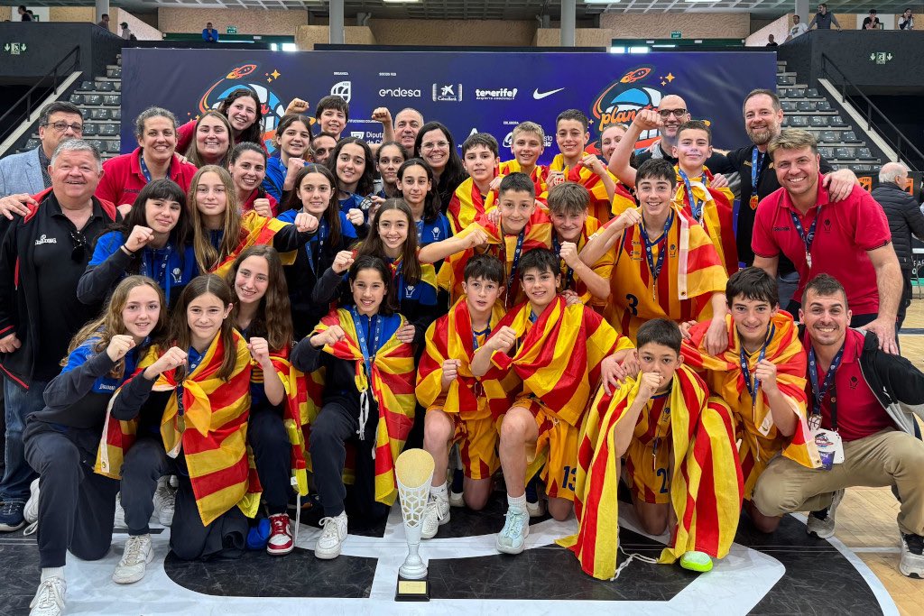 FCBQ tweet media