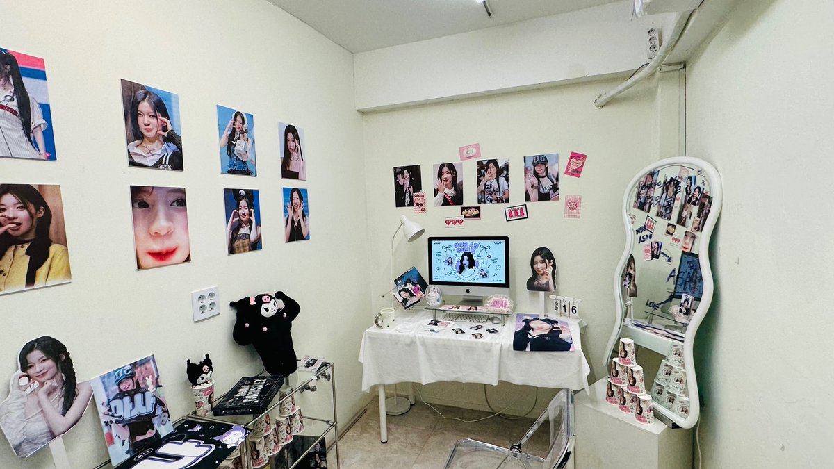 Dazeul__'s tweet image. 생카 내일 12시부터 오픈합니다 
많이 와주세요~🫶
#AsaBornToShine #417ReasonsToLoveAsa #너라는계절아사 
 #BABYMONSTER #베이비몬스터 #아사 #ASA #榎並杏紗 #EnamiASA