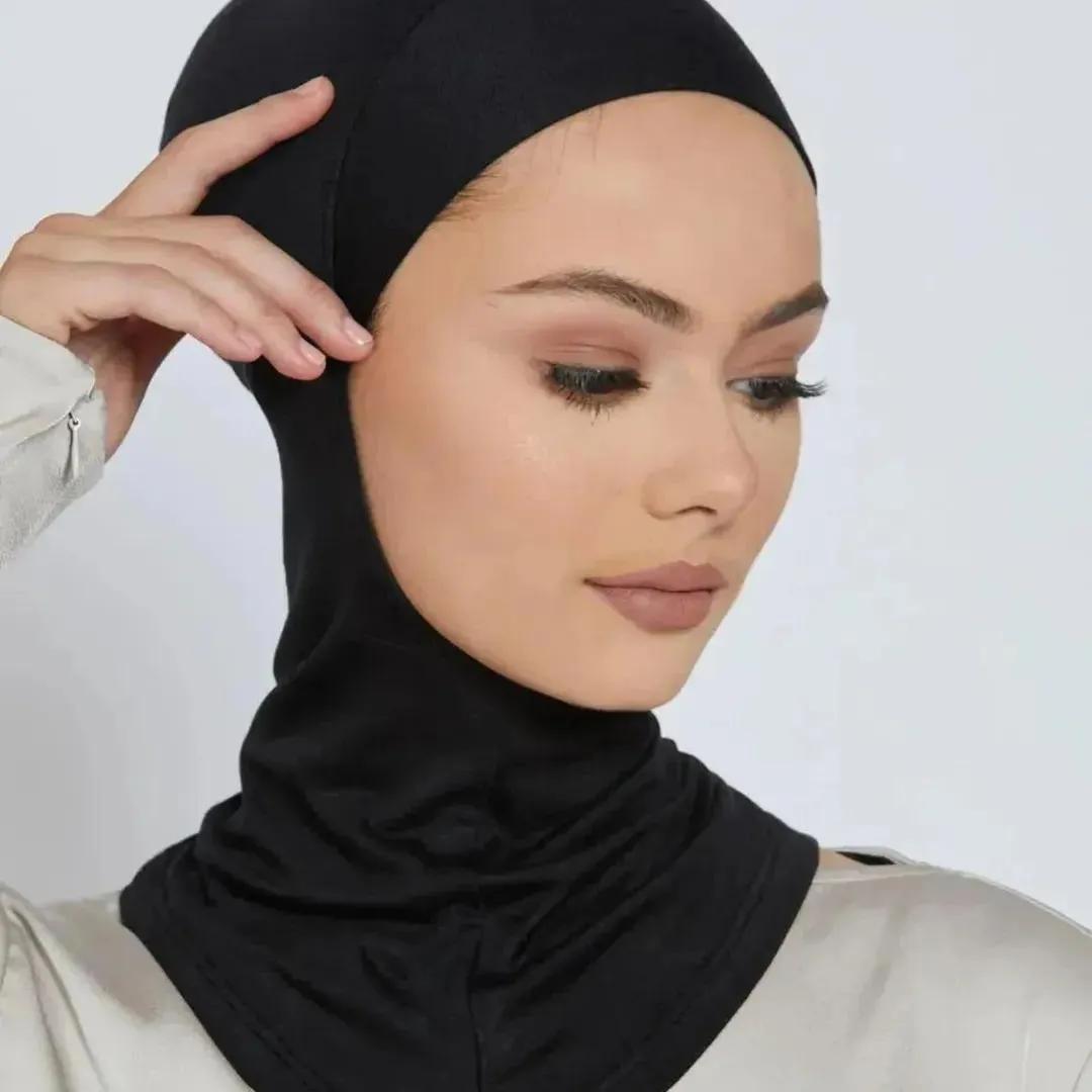 HassyCollectns's tweet image. Full-coverage, ultra-soft, and breathable - our new Full Coverage Essential Under Ninja Hijab bring an all-inclusive update to our classic collection.
Price:5,000 naira .
Available in 7 colours.
Material:Jersey
Location:Abuja
Send a dm to place order