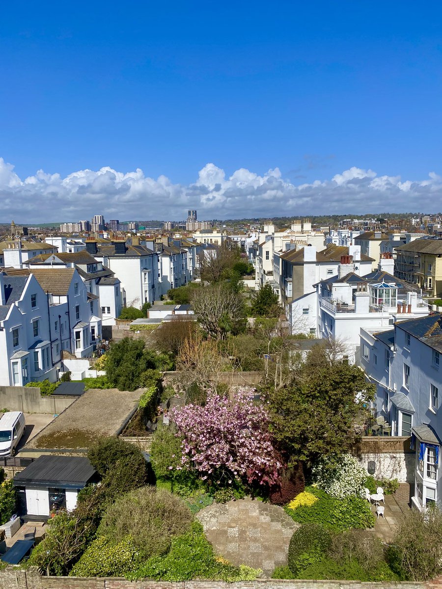 Brighton Beauty (@magicbrighton) on Twitter photo Hove soaking up some seaside Spring sunshine just now.. 🌞 💫
#Brighton #Hove <a href="/ThePhotoHour/">#ThePhotoHour</a> <a href="/StormHour/">#StormHour</a> <a href="/bbcsoutheast/">BBC South East</a> Hove soaking up some seaside Spring sunshine just now.. 🌞 💫
#Brighton #Hove <a href="/ThePhotoHour/">#ThePhotoHour</a> <a href="/StormHour/">#StormHour</a> <a href="/bbcsoutheast/">BBC South East</a>