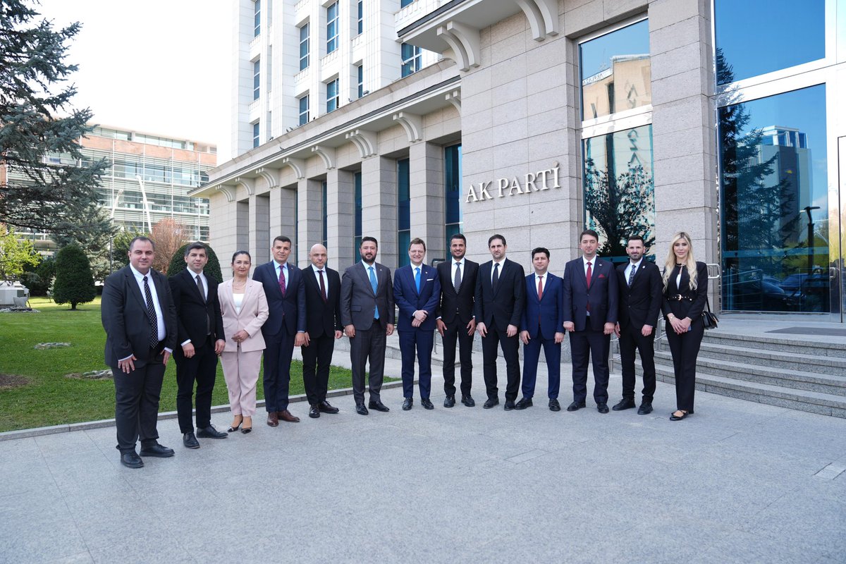 📍AK Parti Genel Merkez

Türkiye Fizyoterapistler Derneği <a href="/TFD1969/">T F D</a> Başkanımız <a href="/_zaferaksungur/">Zafer AKSUNGUR</a> ve kıymetli yönetim kurulu üyeleriyle birlikte, Genel Başkan Yardımcımız ve Sağlık Politikaları Başkanımız Sayın Dr. Halit Yerebakan’ı (<a href="/DrYerebakan/">Dr. Halit Yerebakan</a>) ziyaret ettik.

Serbest Çalışma