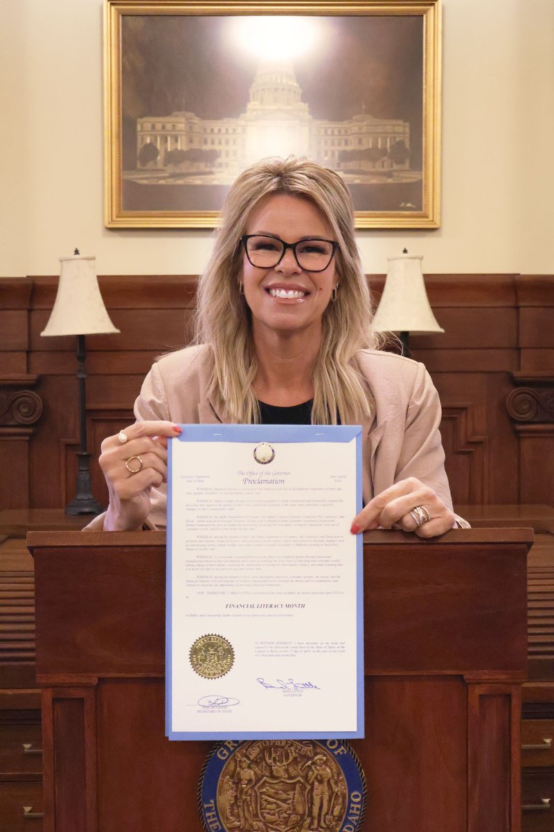 Congratulations to this year’s Idaho Piggy Bank Beauty Contest winners in the categories of Funniest, Prettiest, Most Creative and Celebrity Look Alike!

Can you tell who the Celebrity Look Alike is?

____
Thank you <a href="/IDealIdaho529/">ideal.information@sto.idaho.gov</a> <a href="/IdahoTreasurer/">Idaho State Treasurer's Office</a> <a href="/_HZCU/">Horizon Credit Union</a> <a href="/IdahoController/">Brandon D Woolf</a> 👏