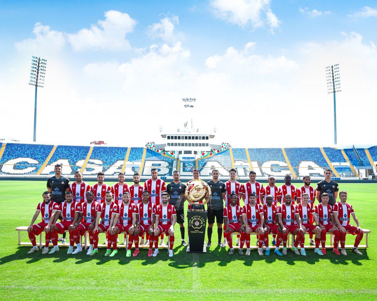 The team, The trophy, The moment ✨📸🏆

#DimaWydad | #TakeItToTheWorld | #FIFACWC