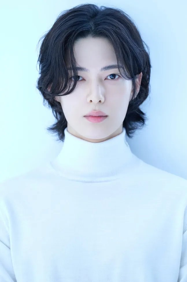 t2u_ki's tweet image. #무언가잘못되었다 배우 정보

최민호 01.10.19. 빌리언스 mh_10.19_
정제현 03.03.15. 플럼에이앤씨 iamjehyeon
지민서 96.06.25 바로엔터테인먼트 ziminseo_

#SomethingIsNotRight