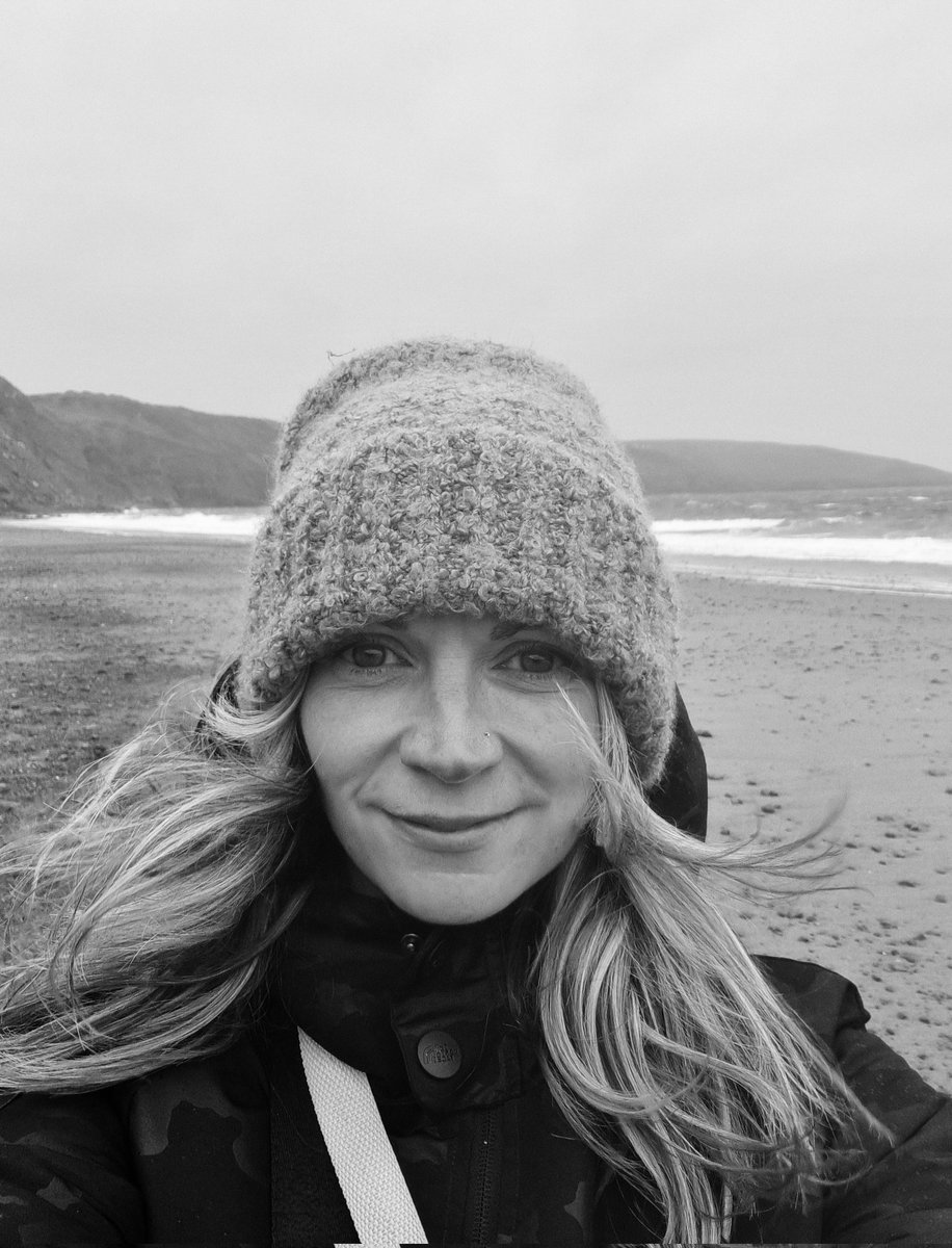 Gorgeous sunshine this morning, not so much this afternoon. Still, it's good to be back. #ceiriad