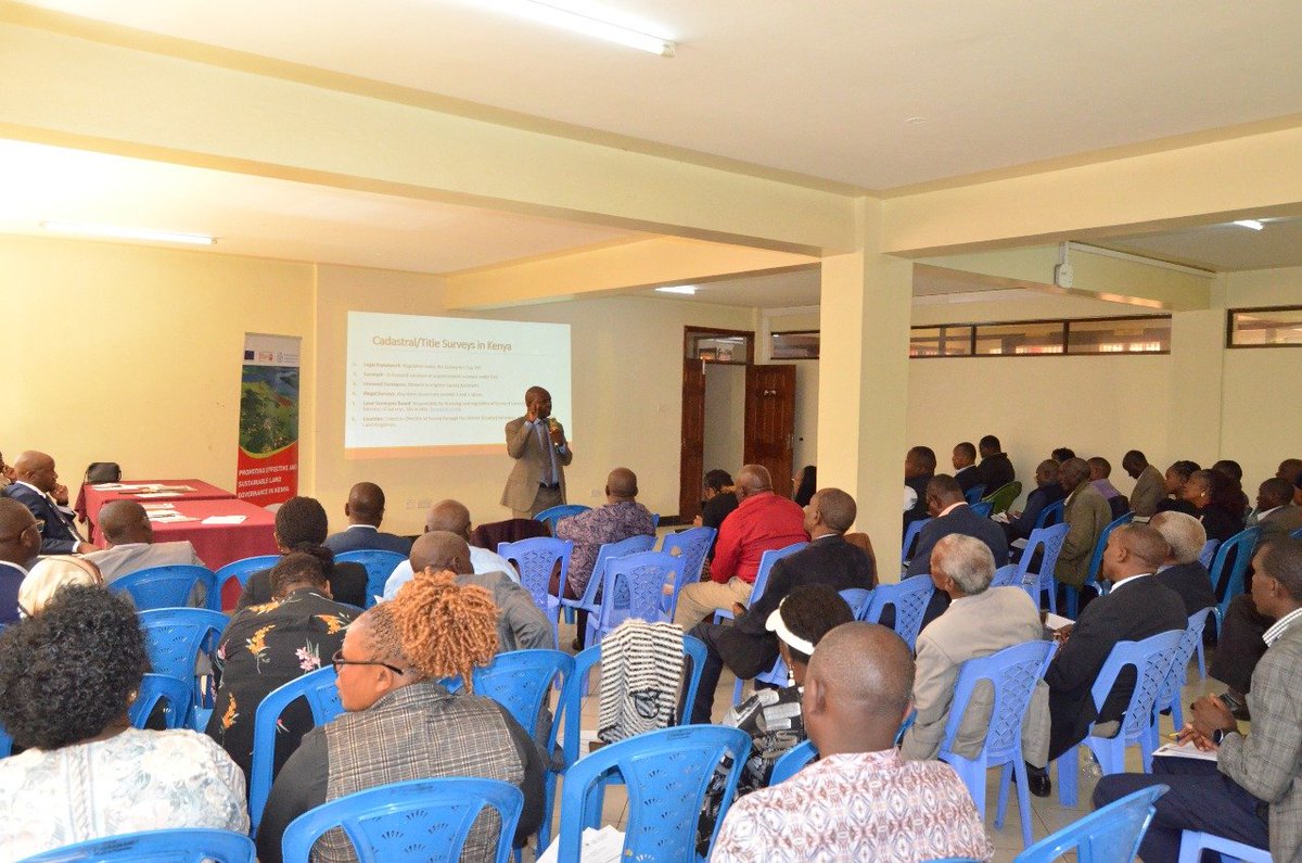 ldgi_kenya's tweet photo. Day 1  Capacity Building of Kiambu Land Control Boards on "effective and sustainable land governance", project supported by @FAOKenya  and @EUinKenya
 
#digitallandgovernanceprogram 

@mbarak_husna @mwathane @Kibugy @DeptofLands https://t.co/7Wm2VqqO3q