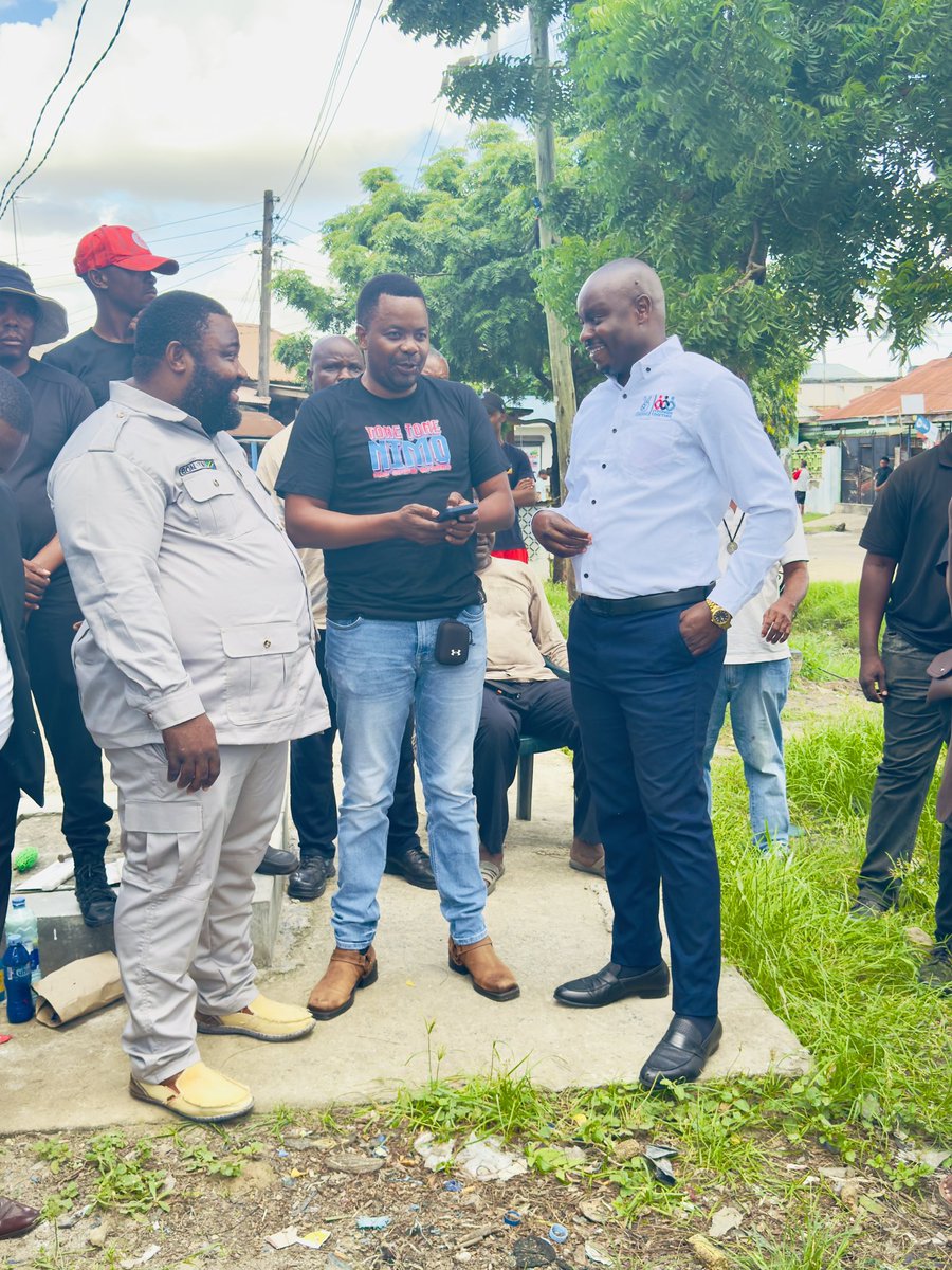 IAMartin_'s tweet photo. Katika uzinduzi wa msingi wa CHADEMA (Tabata - Kimanga) kuelekea katika mkutano wa hadhara katika viwanja vya Tabata - Shule, Jimbo la Segerea, Dar es Salaam. #noreformsnoelection https://t.co/Ihldaxpdtr