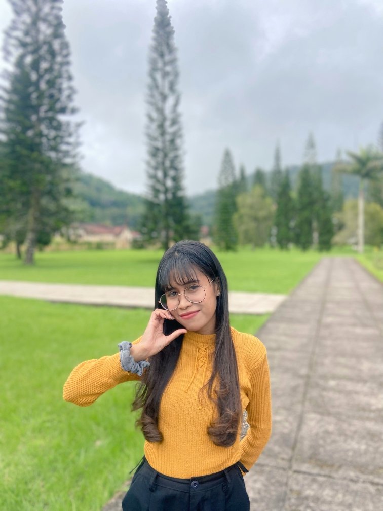 Miko011999's tweet photo. Sering banget ngerasa insecure karena kurang cantik. 
Lebih suka nunjukin rasa cinta ke diri ini di X daripada sosmed lainnya, mungkin karena ngerasa nyaman nggak ada mutualan yang kenal di RL. https://t.co/IAajLvn8xT