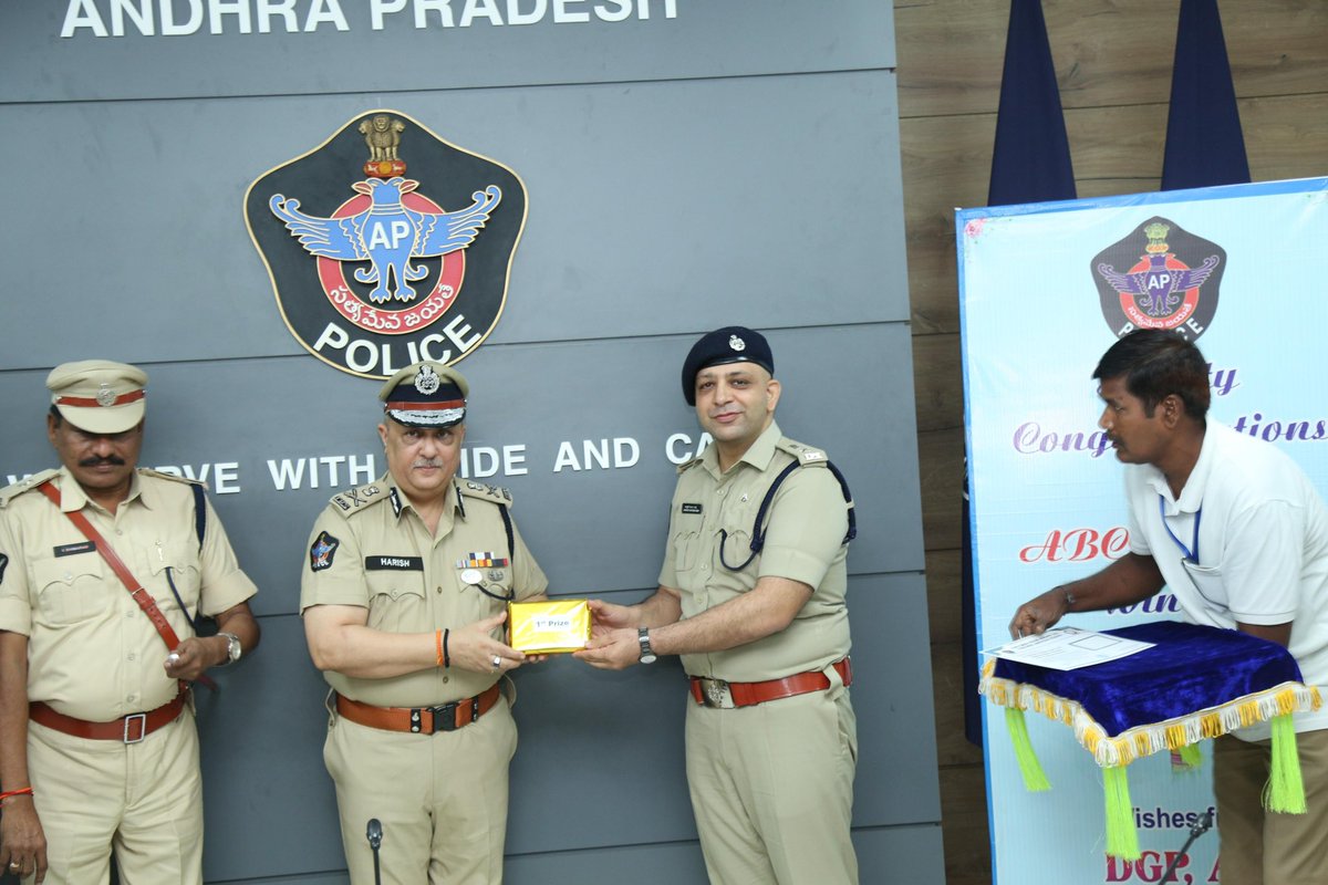 West Godavari District Police tweet media