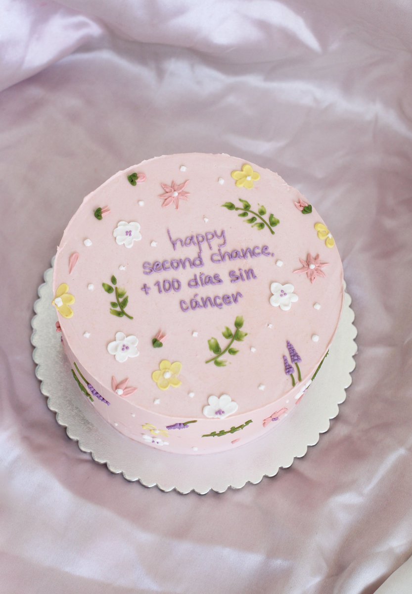 "happy Second chance, +100 días sin cáncer "
Pastel que nos encargaron hace unos meses a trás con un mensaje super lindo.