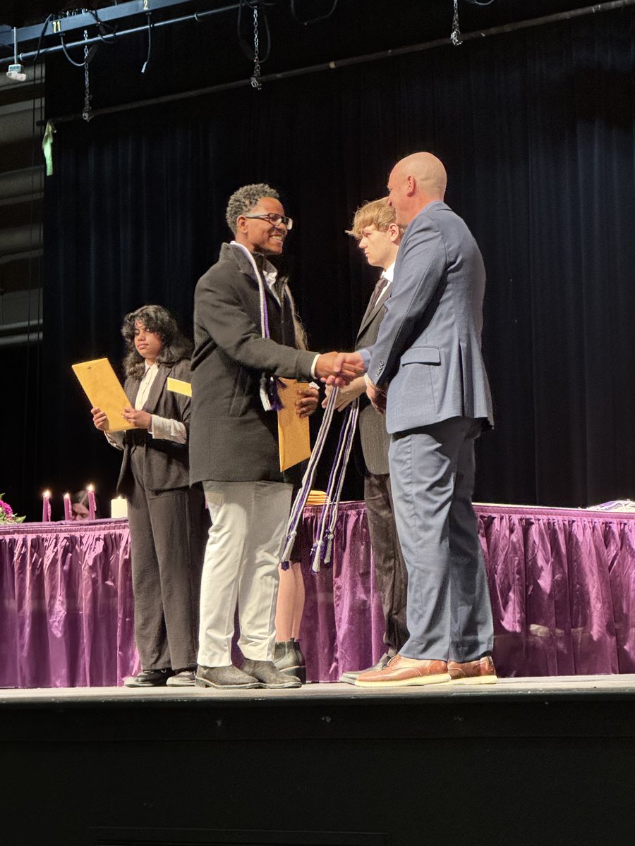 Richmond Heights Local Schools tweet media