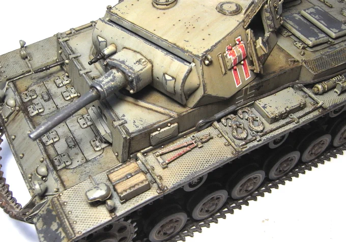 サイバーホビーの「III号戦車G型」完成しました。車載工具類はドラゴンの他キットの余りと交換しました。クリアコート無しで仕上げました。 