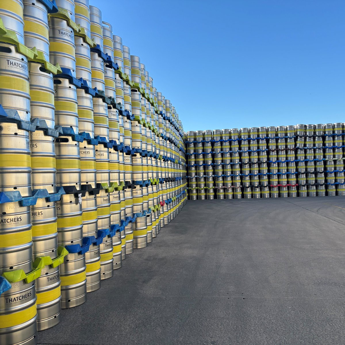 Our kegs are signed, sealed and ready to be delivered to your local pub this Bank Holiday weekend! See you at the pub garden 🍎