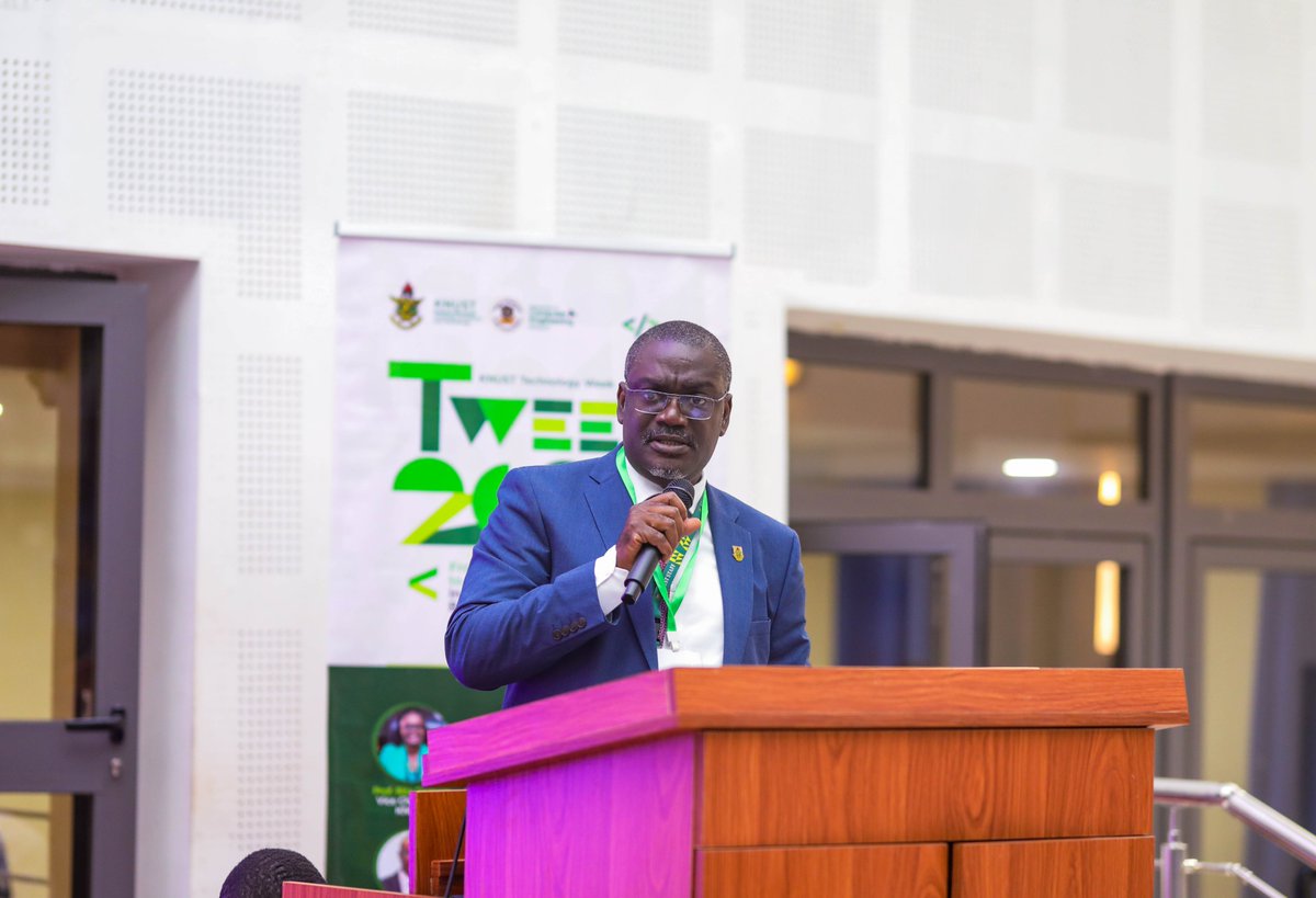 compengKNUST's tweet image. 📍TWEEK 2025 - “From breadboard to boardroom.”
TWEEK 2024 wasn’t just tech demos. It was a call to action.
Prof. Biritwum Nyarko says — don’t just build. Start up. Solve problems. Create jobs.
From classroom to company. Let’s go.
#TWEEK2025
#ComputerEngineering
#KNUST