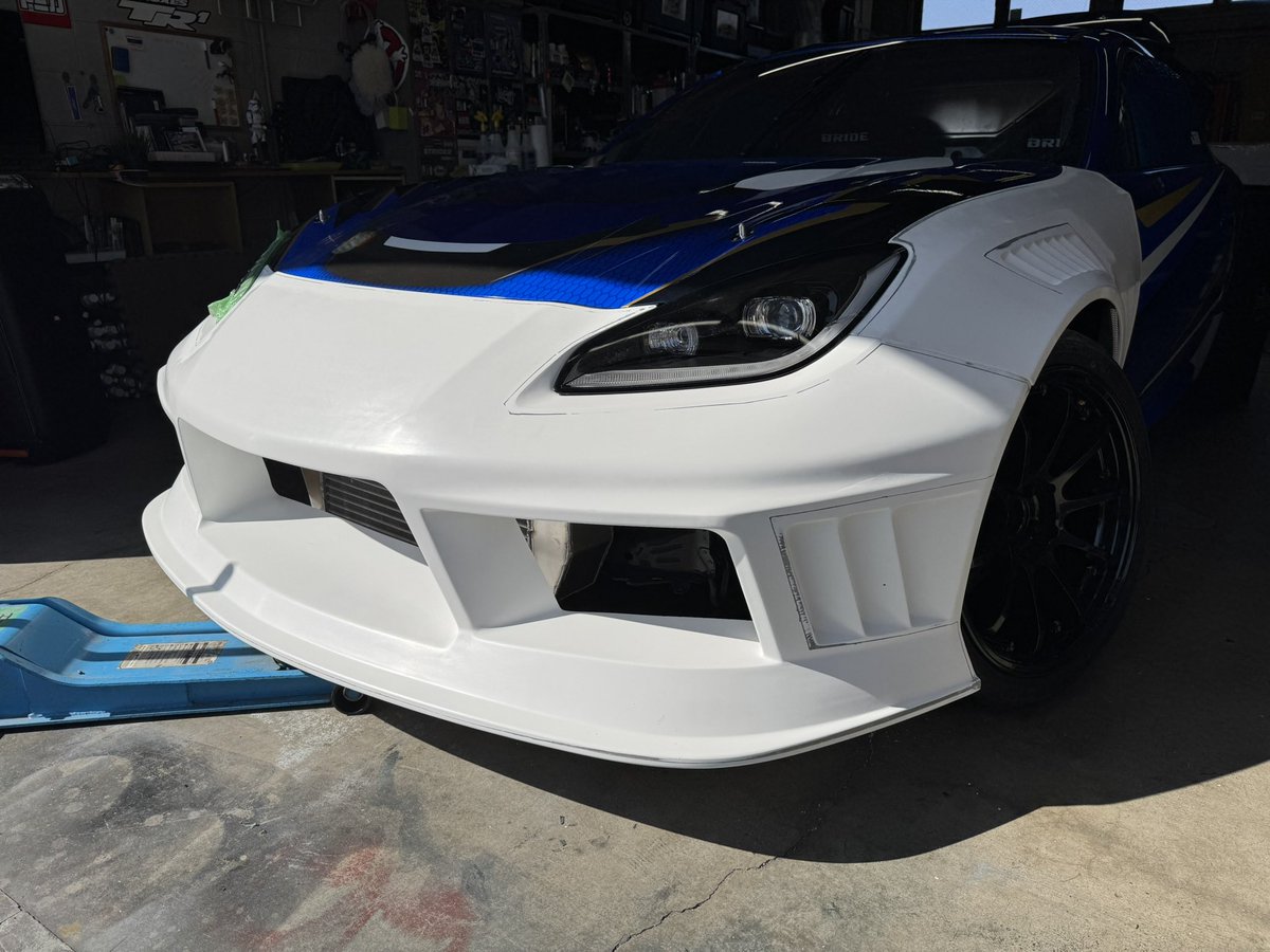 D-MAX Racing Spec Aero kit
近日発売予定
4/20 モーターファンフェスタで一部完成パーツをお披露目します。