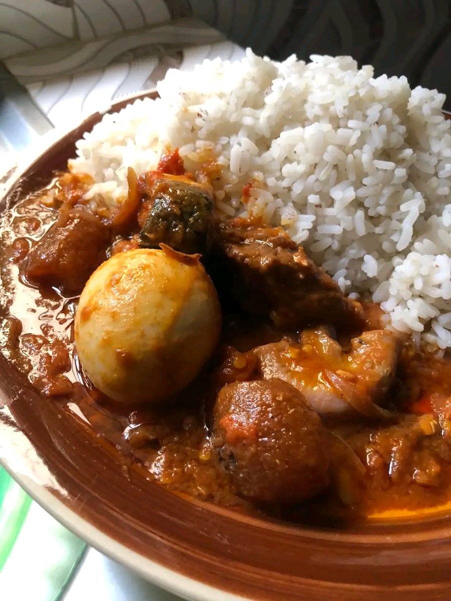 simpleguy_ng's tweet image. Lunch came in 🤸‍♂️🤸‍♂️😁
Thanks to @OneBankNG 

#LunchOnMe  #ZeroTransferFees