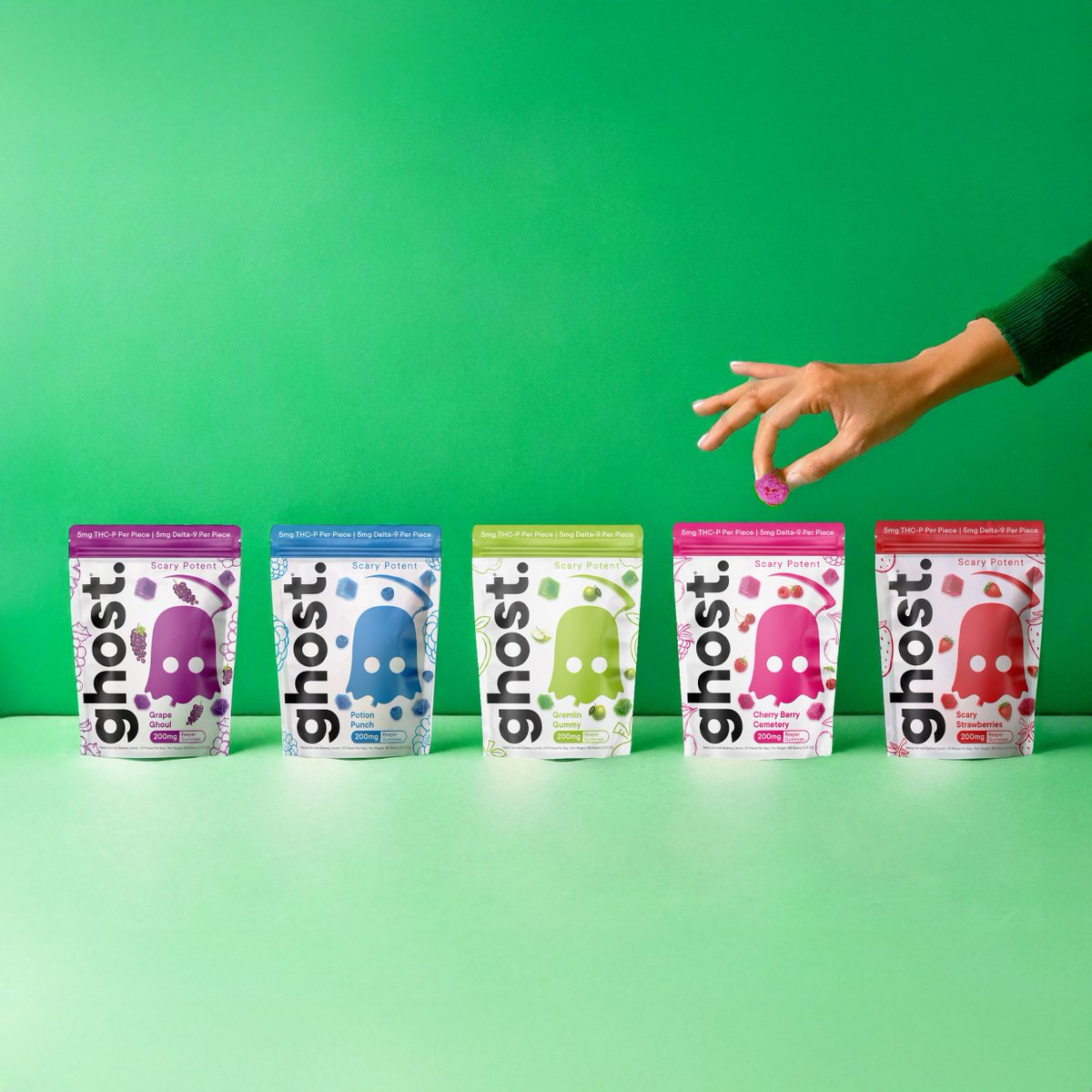 nuexcreative's tweet image. Clean lines. Loud flavors. A pack that plays no games.
Each color hits different—but the message stays the same: Scary Potent.
#ModernPackaging #VisualHierarchy #EdibleArt #GhostMode #DesignInspo #NUEXCreative #PackagingDesign #DesignAgency #CPG