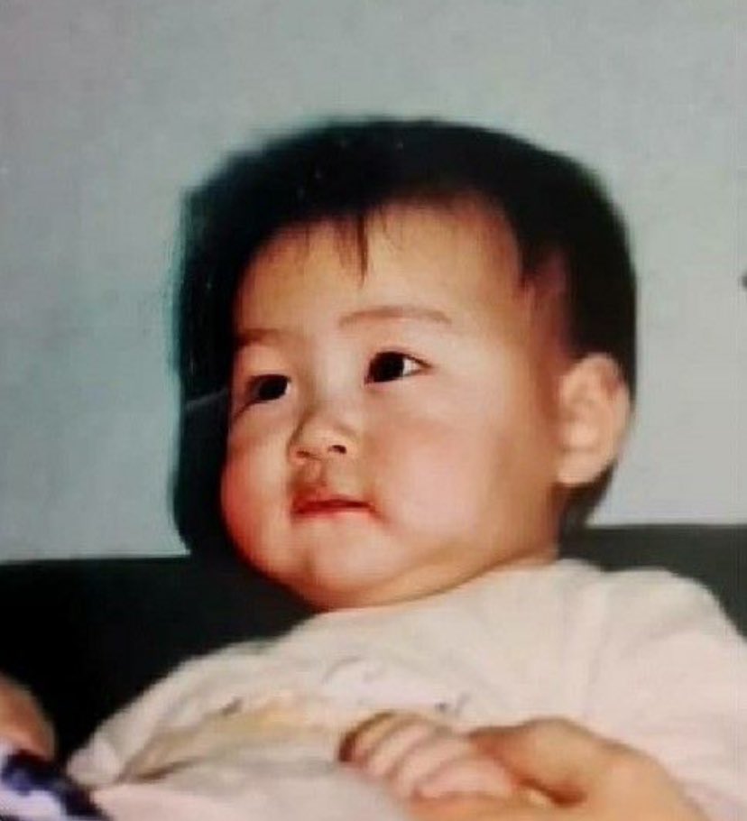 a thread of ryujin but she grows older as you scroll down ❤️‍🩹