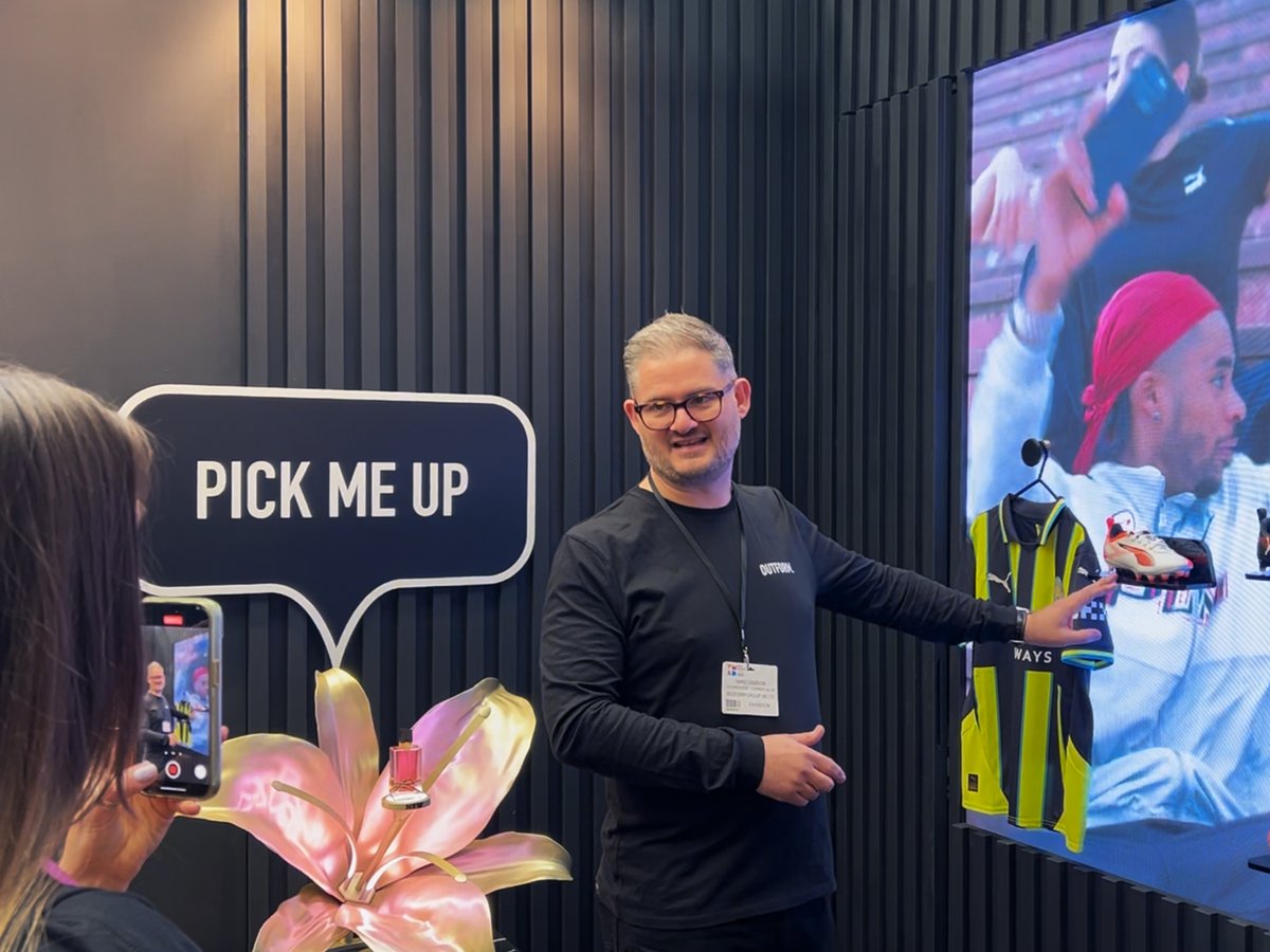 OutformInt's tweet image. Conversations that spark change, ideas that shape the future. Thanks to everyone who stopped by the VM and Display Show !

Read about our experience here: outform.com/future-retail/…
 
#outform #daretoinnovate #futureretail #visualmerchandising #beautyretail #vmd2025