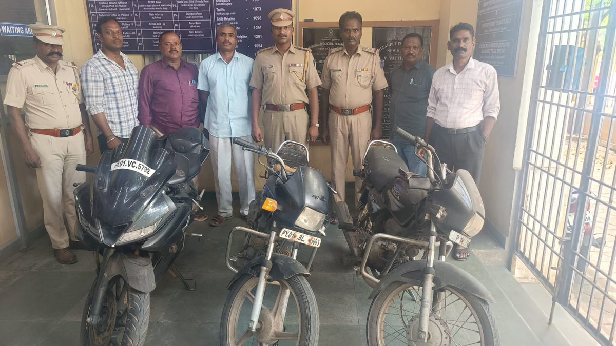 Puducherry's motorcycle theft cases! 👮‍♂️ PS Orleanpet Inspector Mr. Karthikeyan's team caught a juvenile delinquent from Tamil Nadu riding a stolen bike near Indira Gandhi Statue. He confessed to stealing 6 bikes from various locations! 3 bikes recovered and 3 more to be recovered