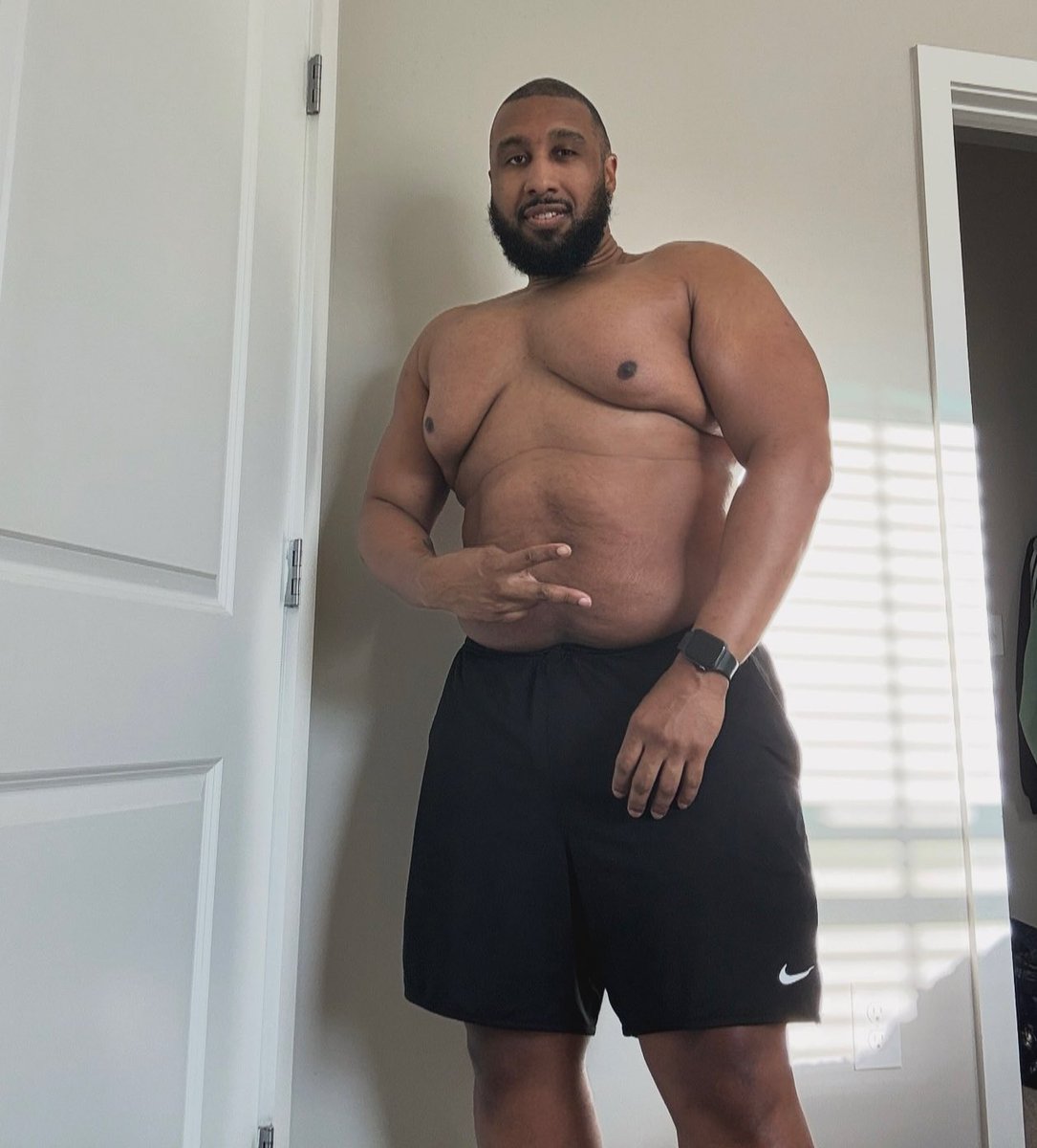 yaboydeejay_'s tweet image. 