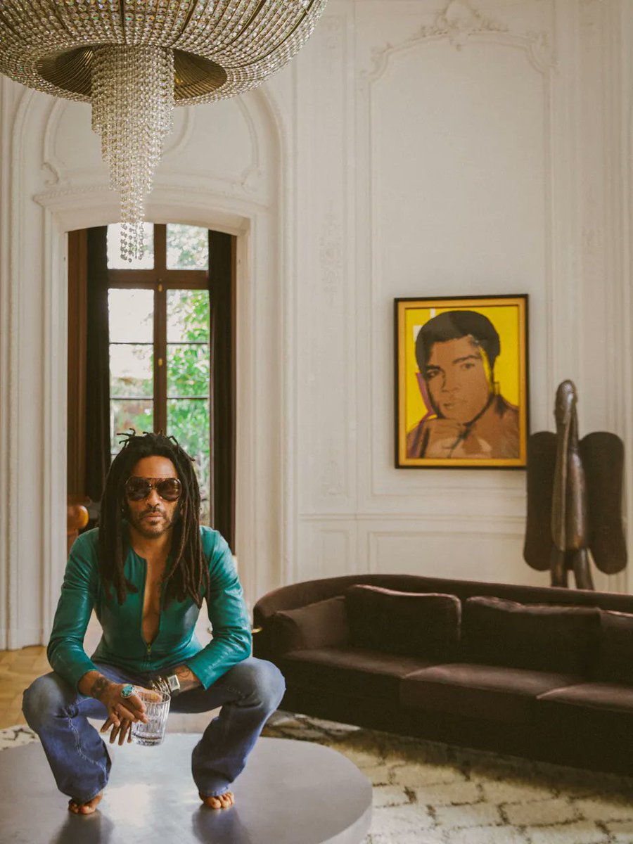 4AAAAart's tweet photo. Lenny Kravitz way too fly*

Paris, France 🇫🇷 https://t.co/sa3WbE2ivs