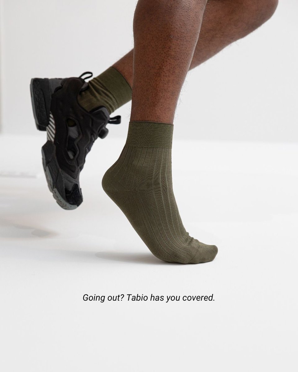 tabio_usa's tweet photo. Our new Spring/Summer collection for men is here! Bold color blocks and sleek ribbed details make for excellent styling. 🔥 Check out more on our website 👀✨

#Tabio #socks #ootd #springfashion https://t.co/ihxagYxRn7