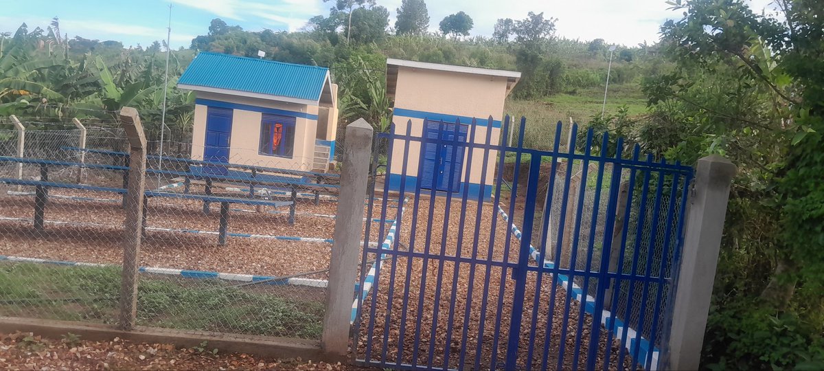 smugisha2014's tweet photo. Today I inspected the water project in kitongore kazo and I was Happy to see my people getting water @KagutaMuseveni @AnitahAmong @KazoDLG https://t.co/6WQrUYt5fw